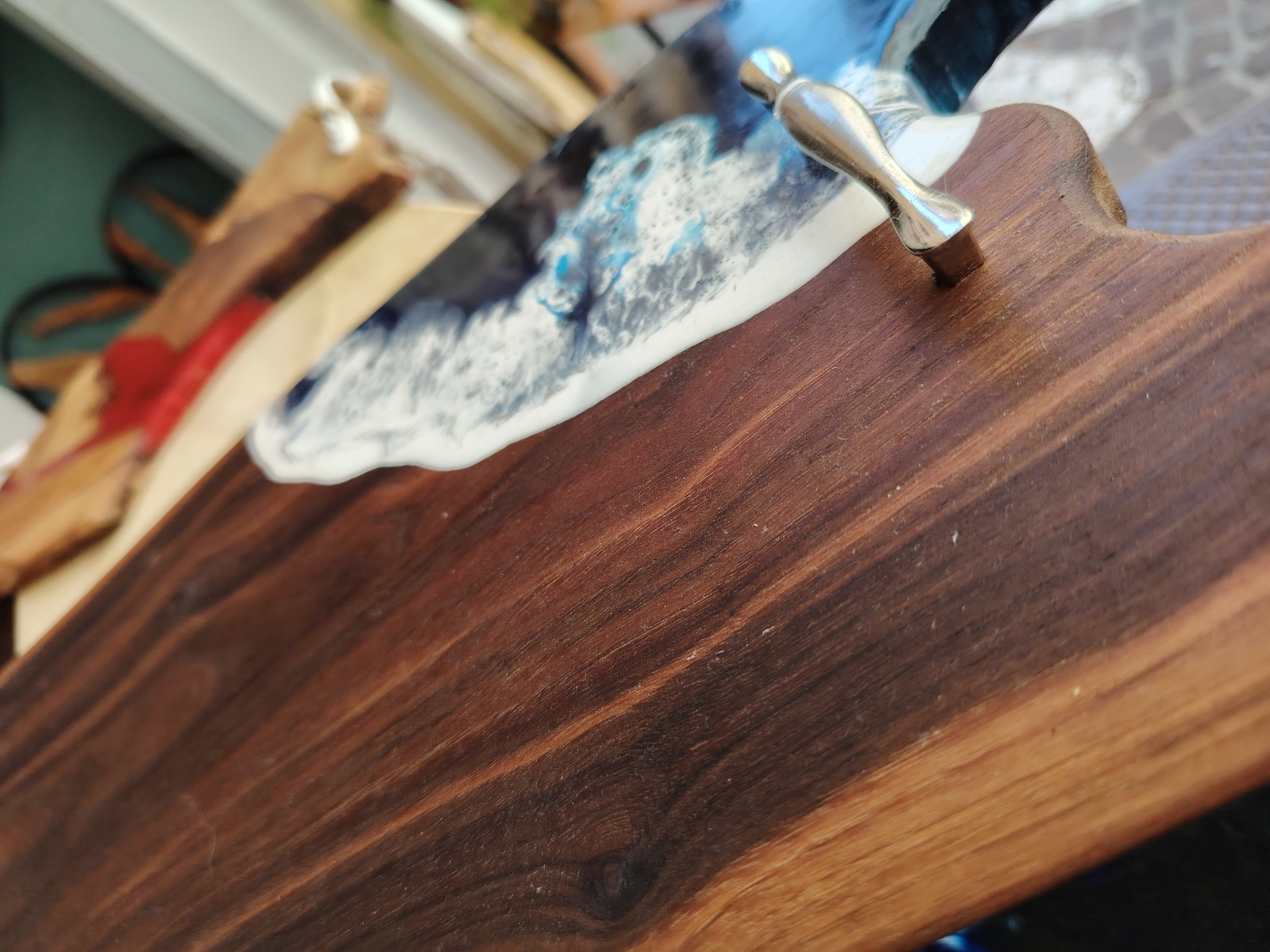 Vassoio In Legno Massello di NOCE e Resina