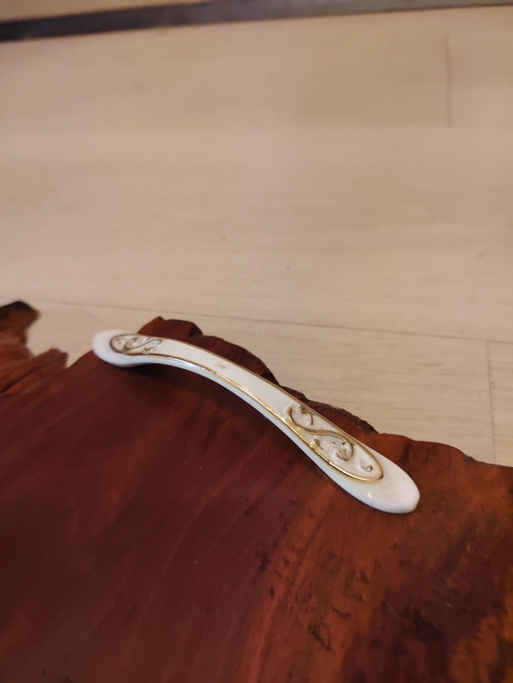 Vassoio in legno di Pero